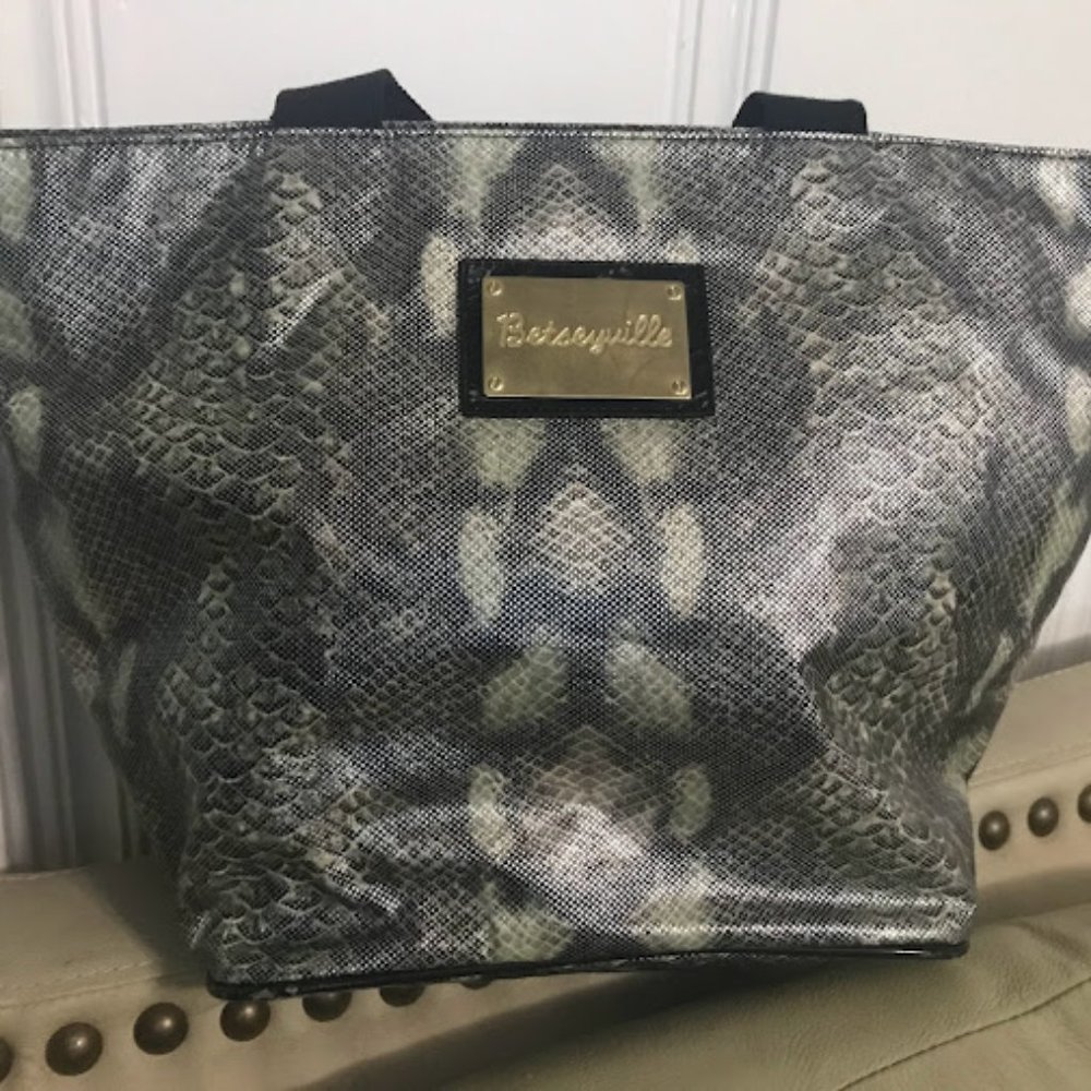 Betseyville Bag